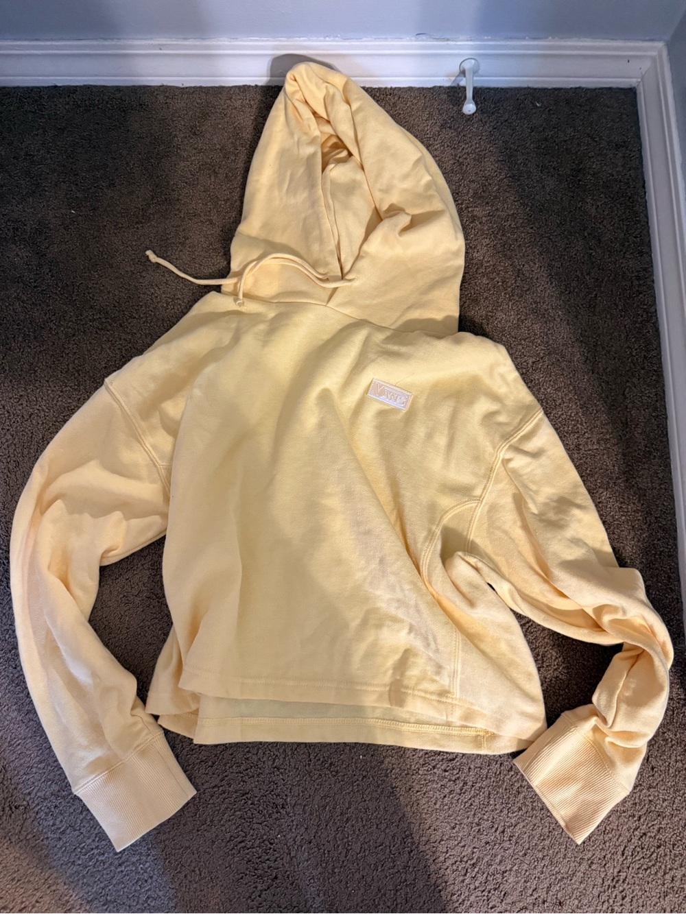 Vans Women’s Light Yellow Cropped Hoodie Sweatshirt